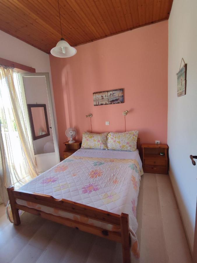 Eftichia Apartment Roda  Ngoại thất bức ảnh