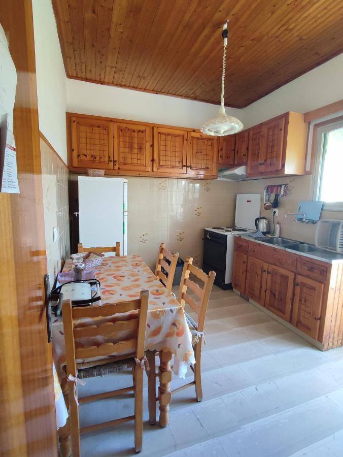 Eftichia Apartment Roda  Ngoại thất bức ảnh