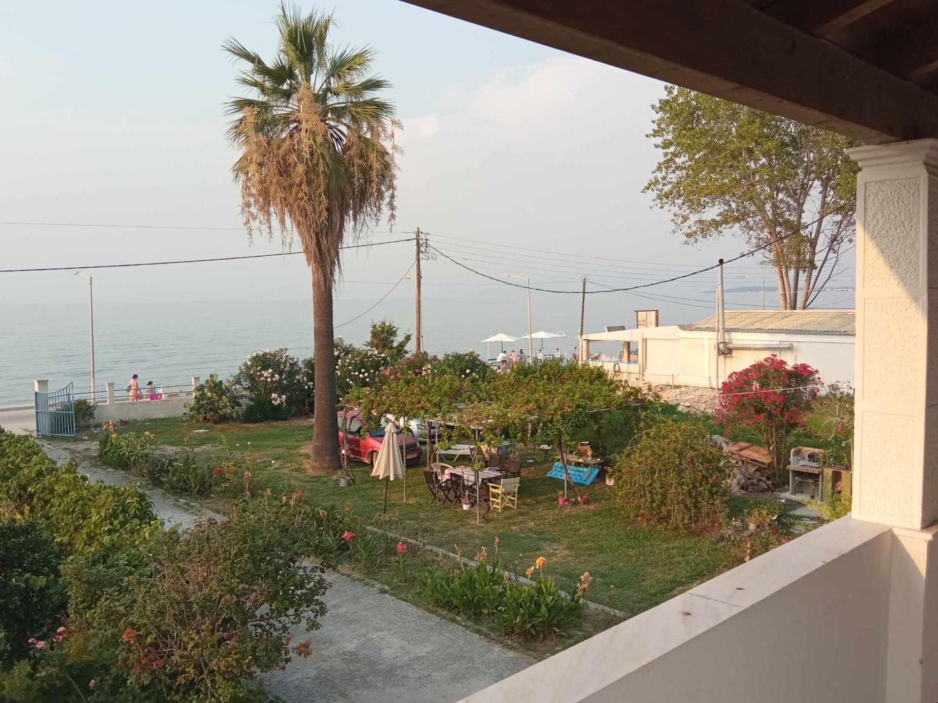 Eftichia Apartment Roda  Ngoại thất bức ảnh